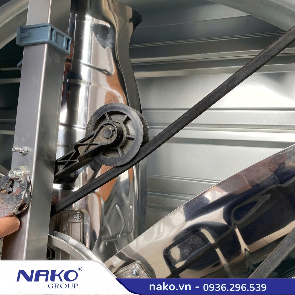 Hướng dẫn lắp đặt bánh tỳ dây curoa cho quạt hút công nghiệp NAKO